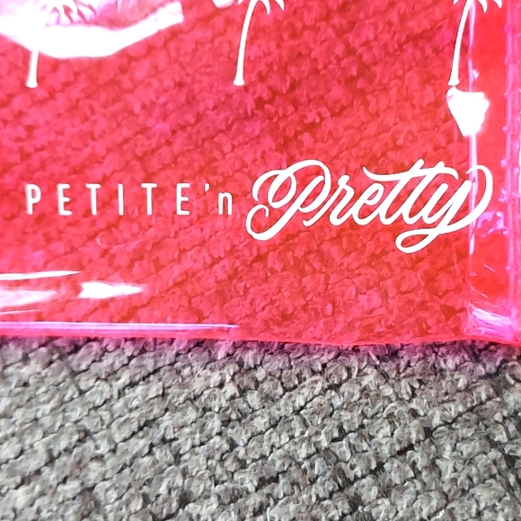 Makeup 💄 bag - Picture 3 of 3